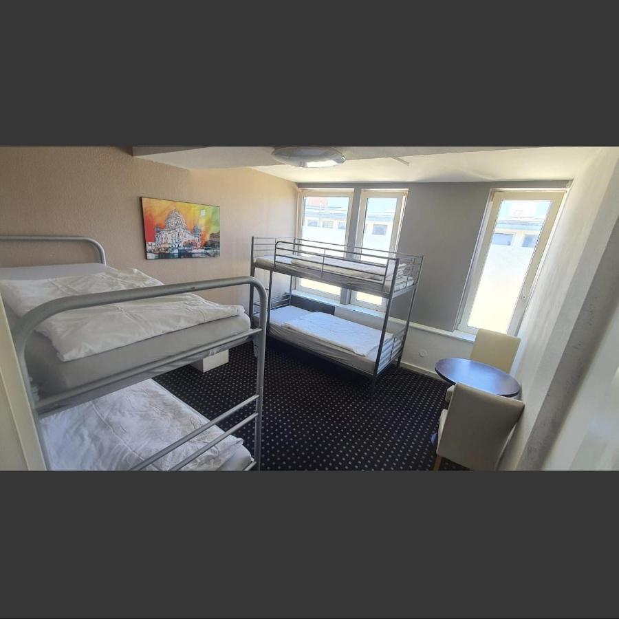 Isas Hostel Berlin Kültér fotó