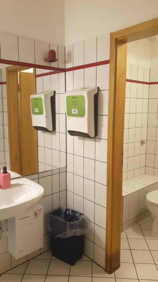 Isas Hostel Berlin Kültér fotó