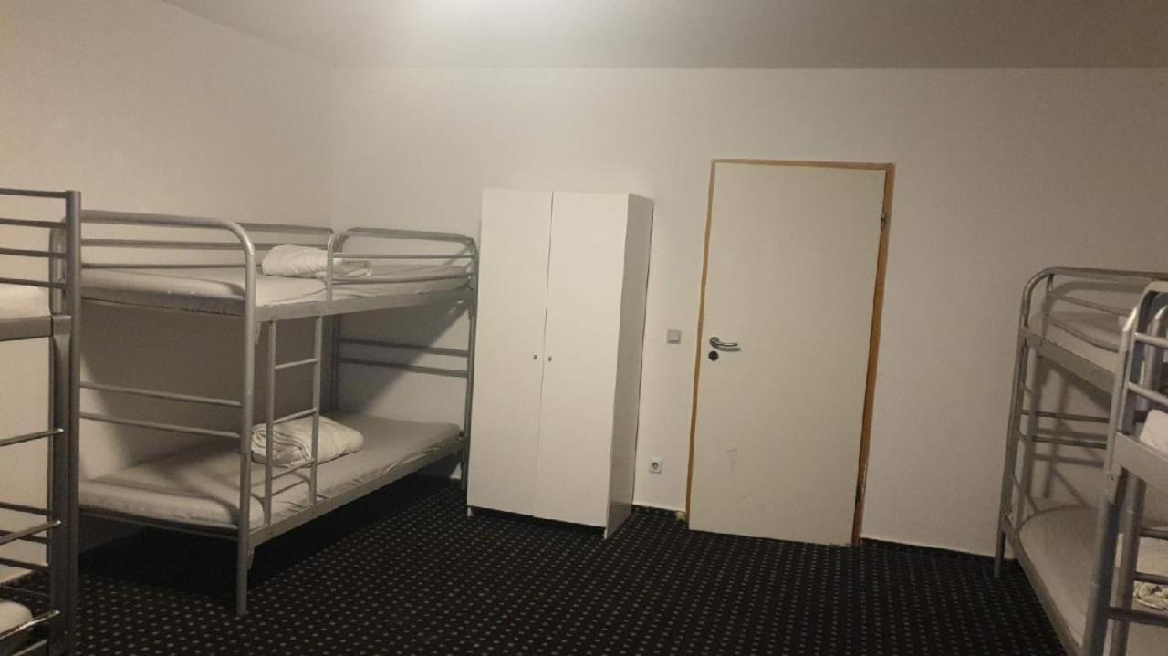 Isas Hostel Berlin Kültér fotó